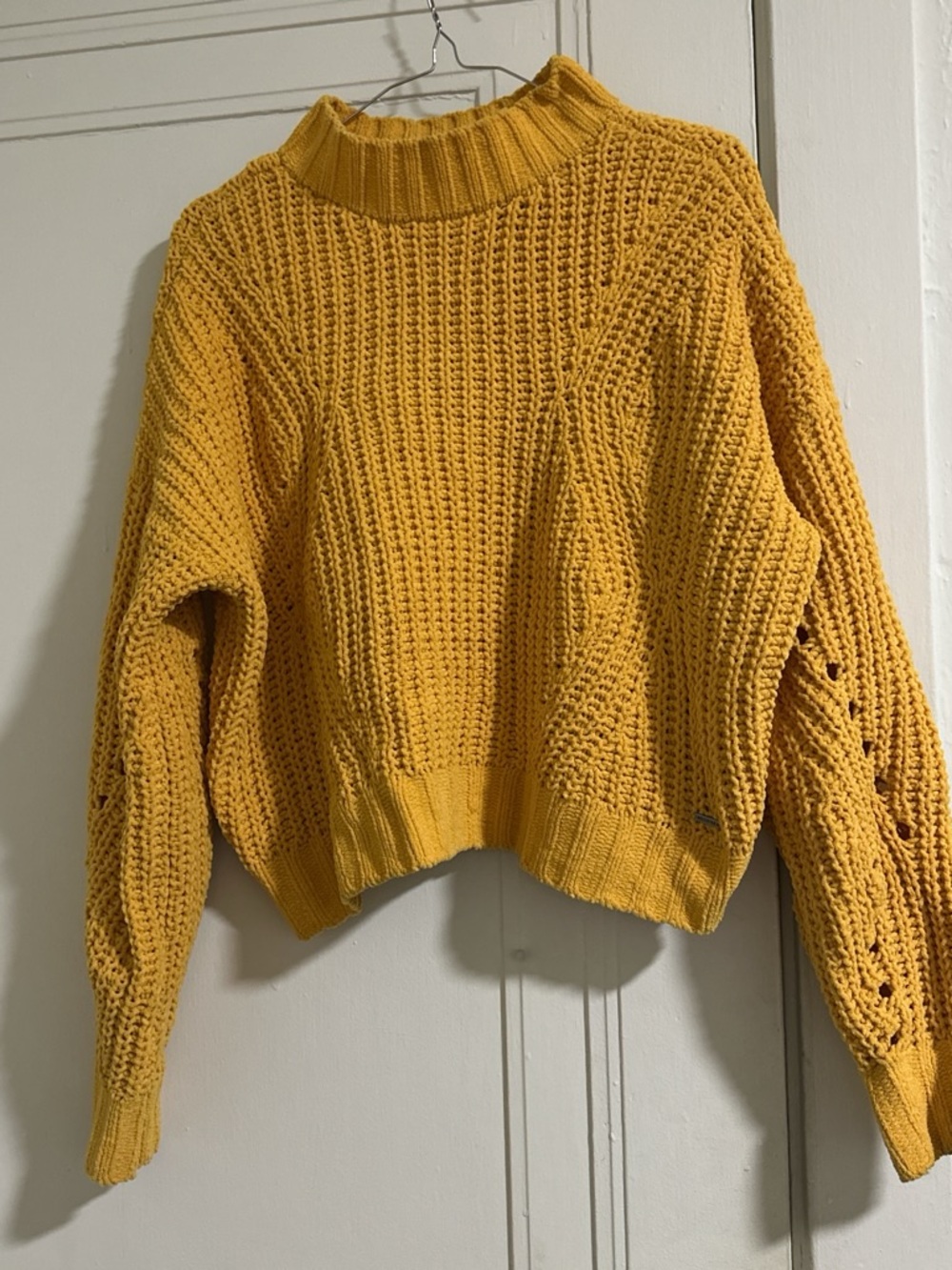 Hollister Mustard Yellow Chunky Knit Turtleneck Sweater